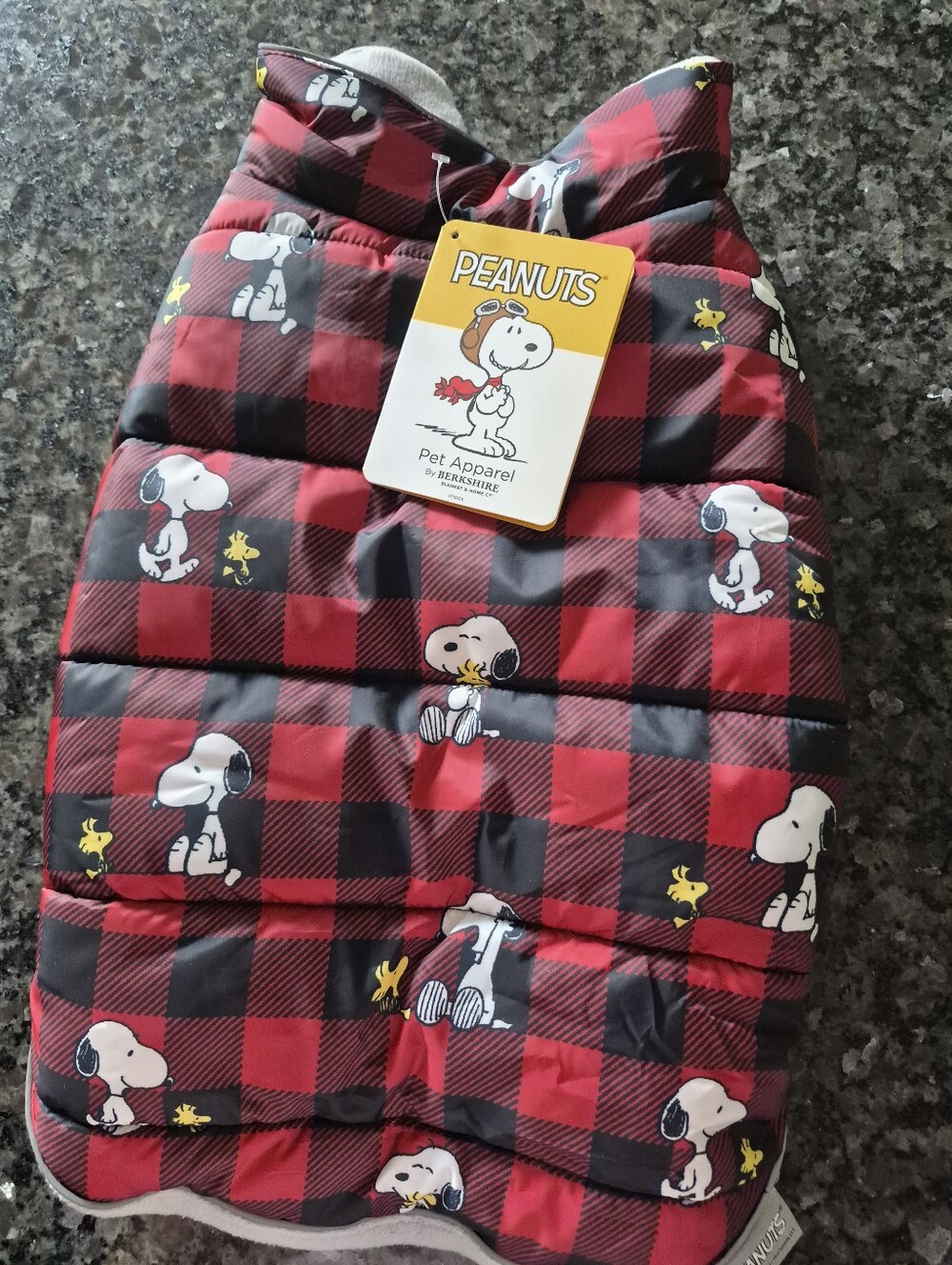 Official Peanuts Snoopy Red Black Plaid Doggy Jacket . NWT Sz Medium
